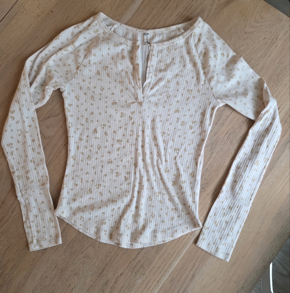 Intimately Free People Cream Ribbed Long Sleeve Top with Gold Floral Accent